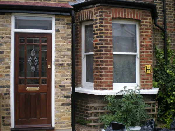 Homeowner signing a doorstep sales contract